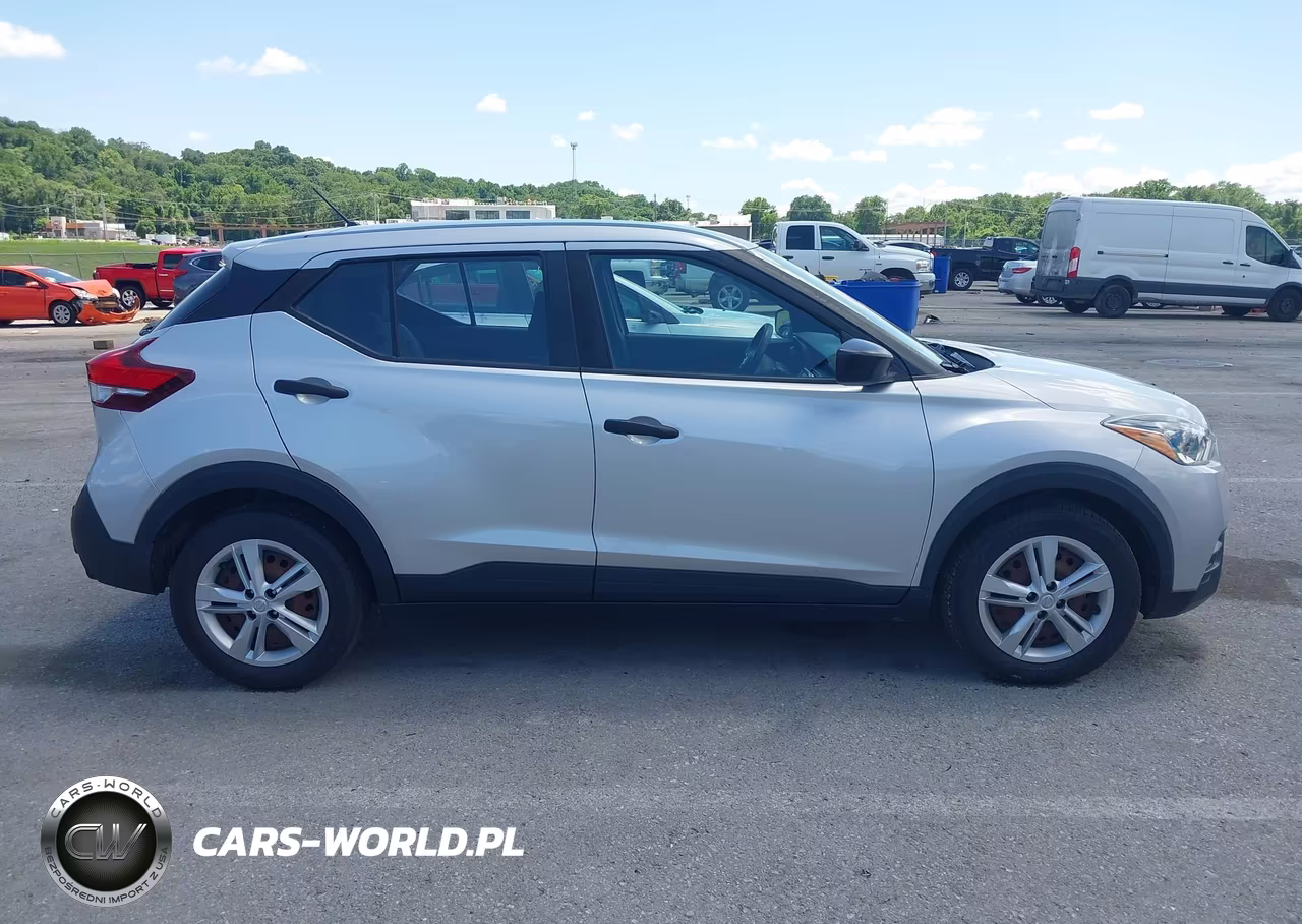 2020 Nissan Kicks S Xtronic Cvt VIN:3N1CP5BV8LL532637 - 13