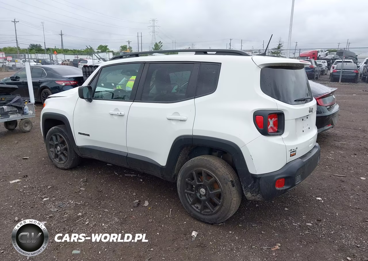 2022 Jeep Renegade Latitude 4X4 VIN:ZACNJDB14NPN78505 - 3