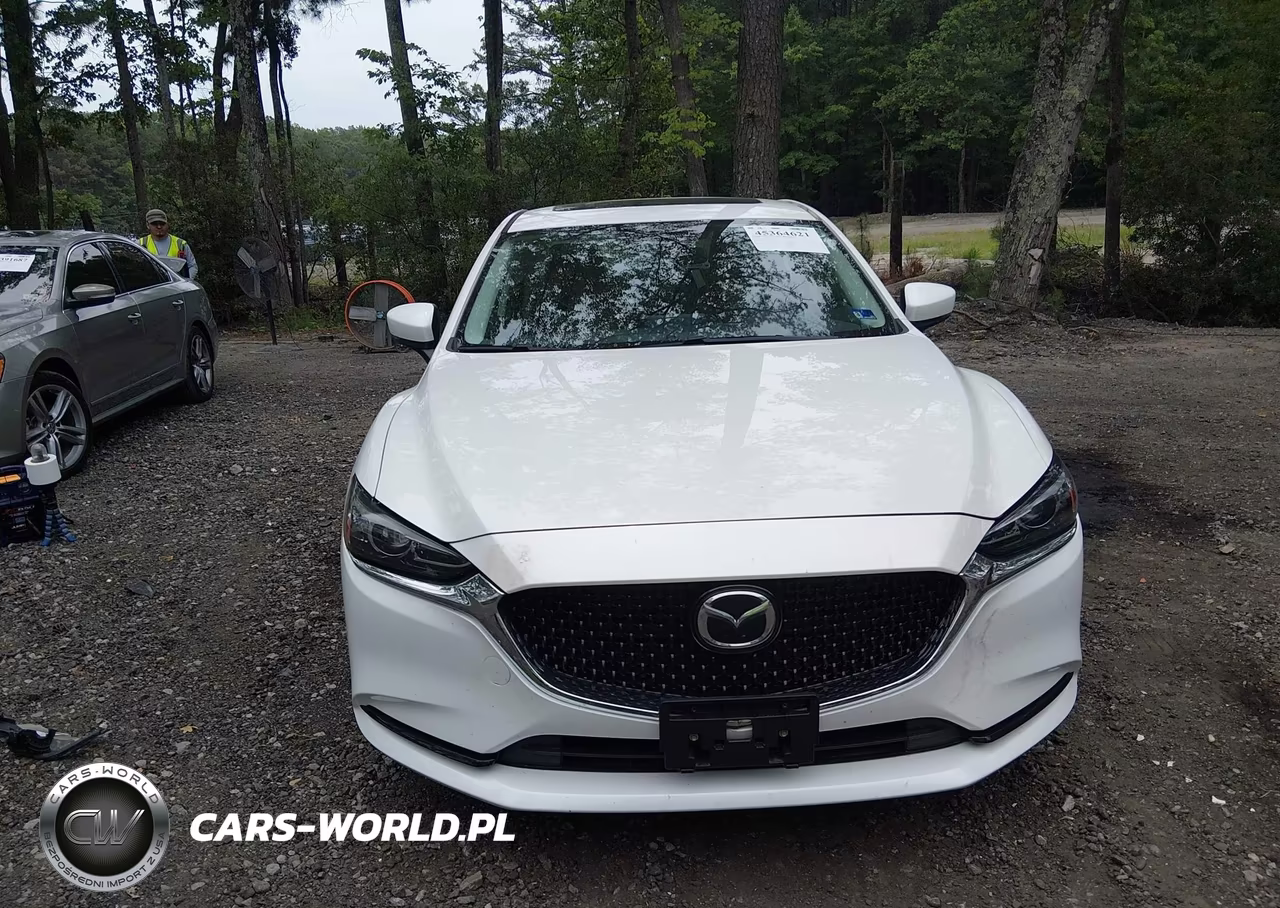 2018 Mazda Mazda6 Touring VIN:JM1GL1VM5J1328047 - 13