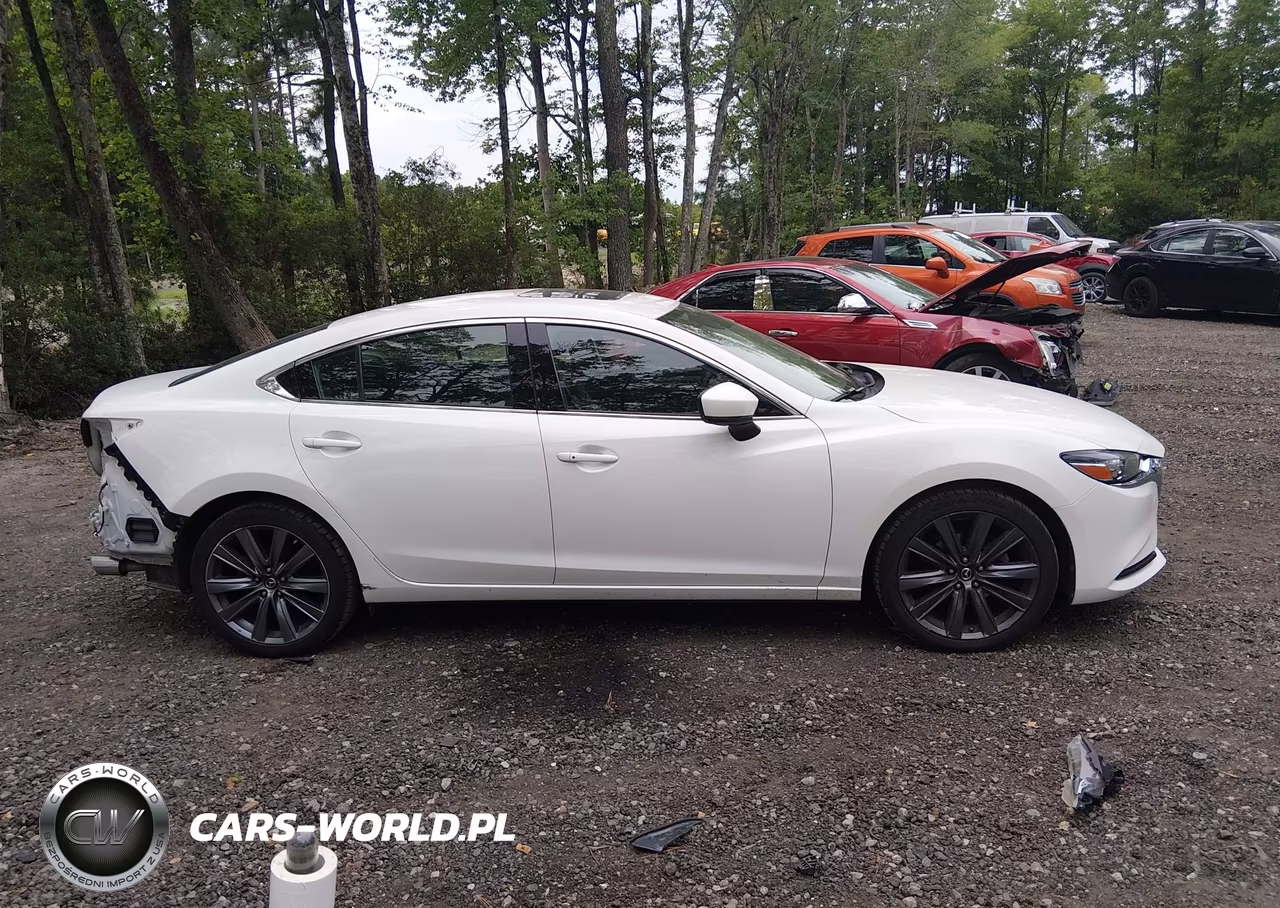 2018 Mazda Mazda6 Touring VIN:JM1GL1VM5J1328047 - 14