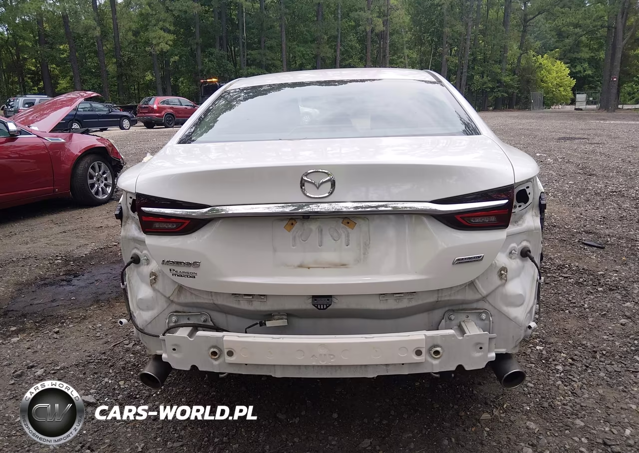 2018 Mazda Mazda6 Touring VIN:JM1GL1VM5J1328047 - 17