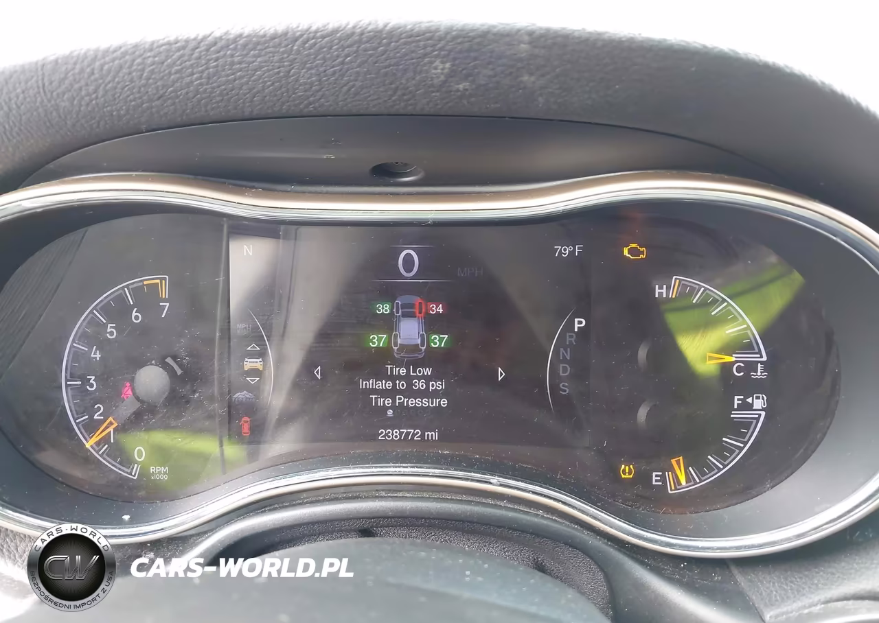 2015 Jeep Grand Cherokee Limited VIN:1C4RJFBG7FC696932 - 7