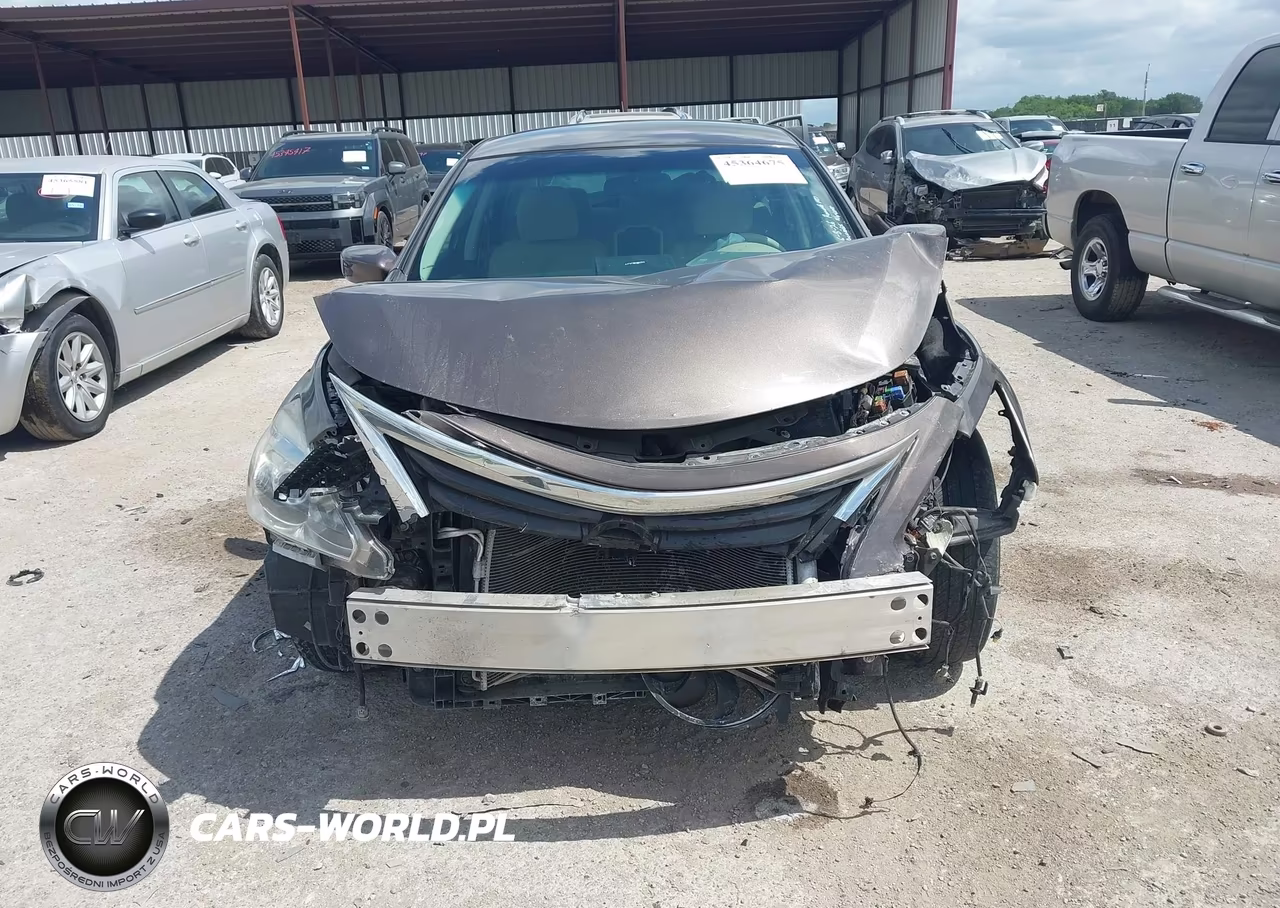 2015 Nissan Altima 2.5 S VIN:1N4AL3AP4FN904122 - 13