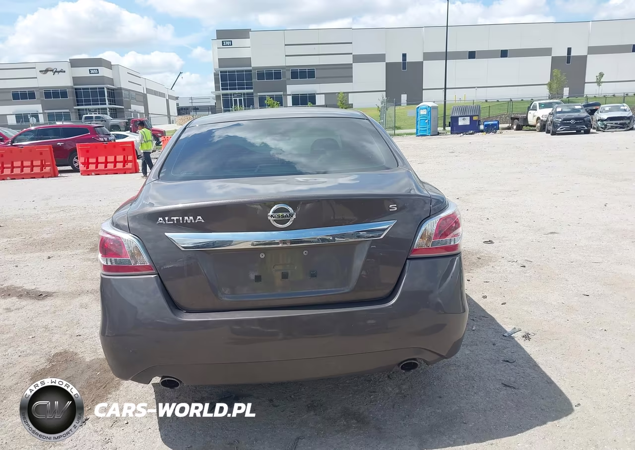 2015 Nissan Altima 2.5 S VIN:1N4AL3AP4FN904122 - 17