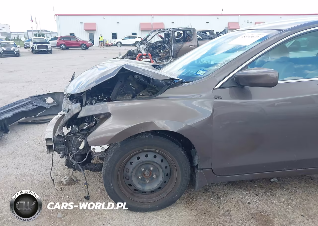 2015 Nissan Altima 2.5 S VIN:1N4AL3AP4FN904122 - 6