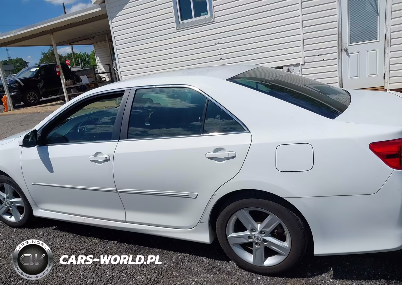 2013 Toyota Camry Se VIN:4T1BF1FK6DU654372 - 15