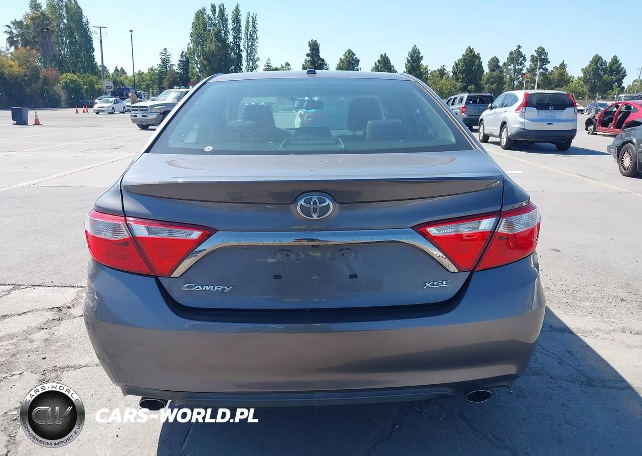 2017 Toyota Camry Xse V6 VIN:4T1BK1FK0HU583557 - 16