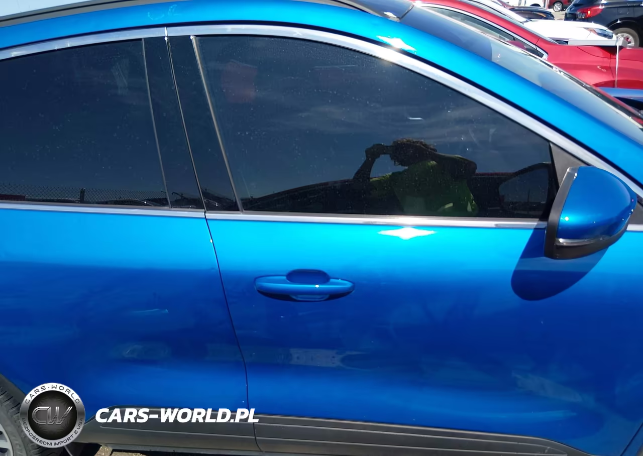 2020 Ford Escape Titanium VIN:1FMCU9J90LUC11985 - 13
