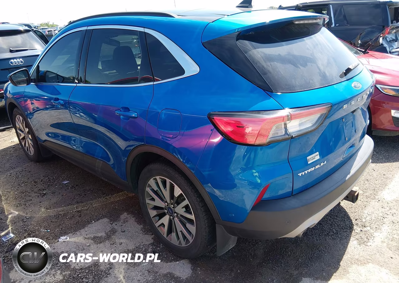 2020 Ford Escape Titanium VIN:1FMCU9J90LUC11985 - 3