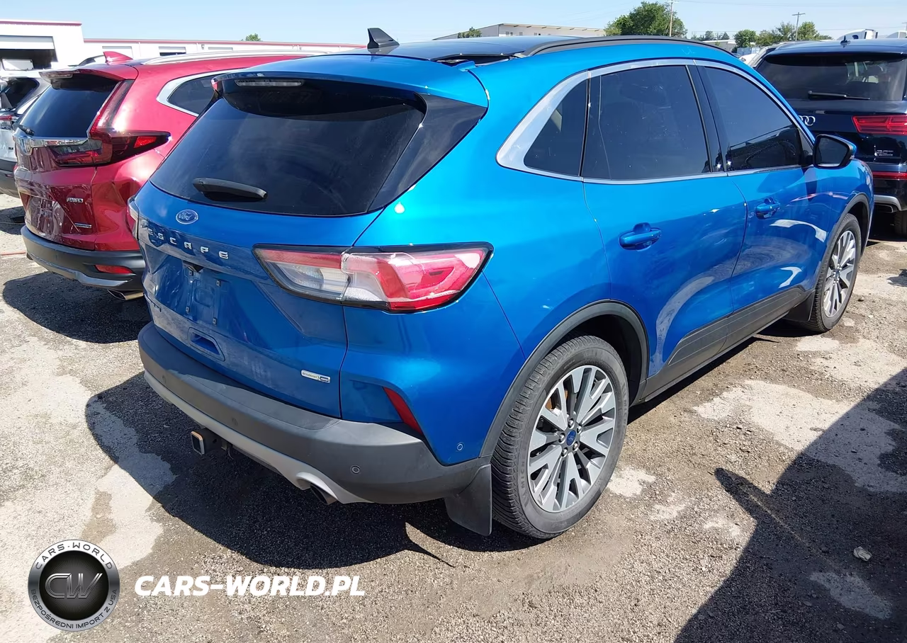 2020 Ford Escape Titanium VIN:1FMCU9J90LUC11985 - 4