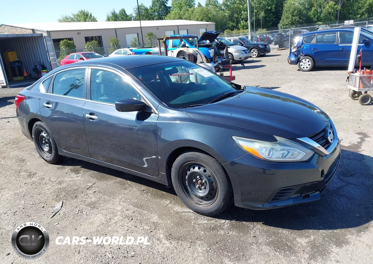 2018 Nissan Altima 2.5 S – zdjęcie 1 z 17