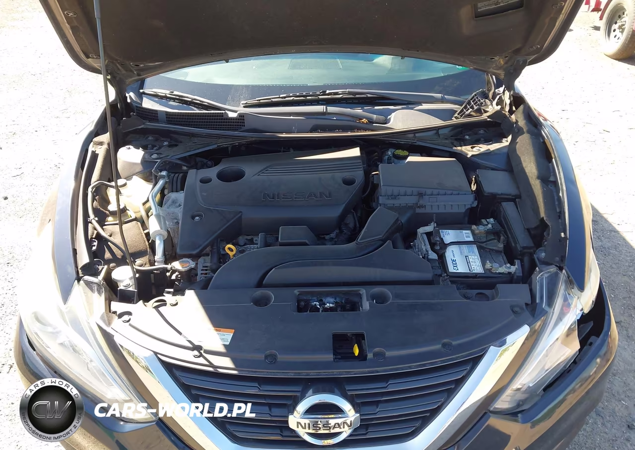 2018 Nissan Altima 2.5 S VIN:1N4AL3AP6JC121355 - 10