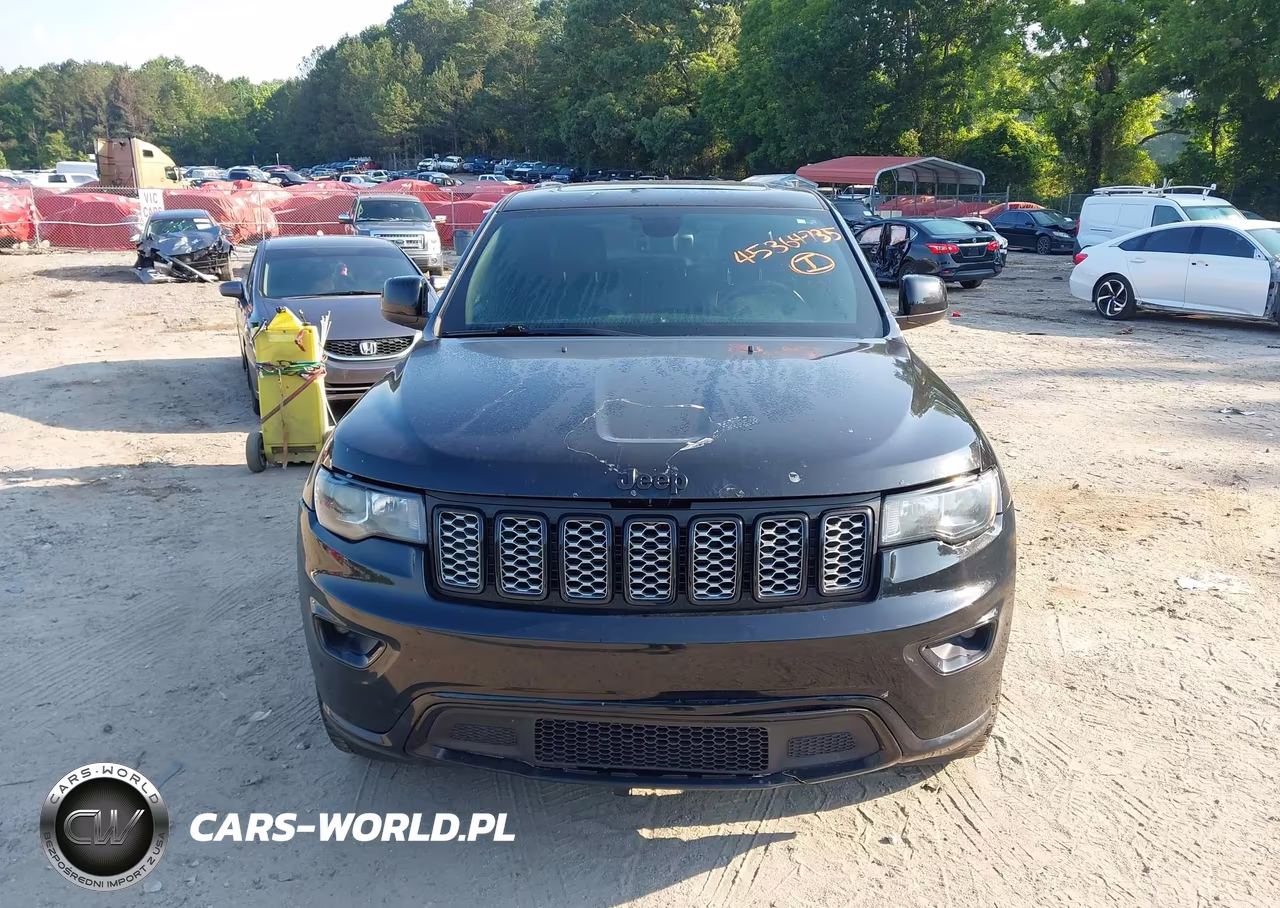 2017 Jeep Grand Cherokee Altitude 4X4 VIN:1C4RJFAG6HC815302 - 6