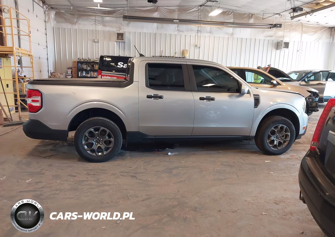 2023 Ford Maverick Xlt VIN:3FTTW8E37PRA04599 - 13