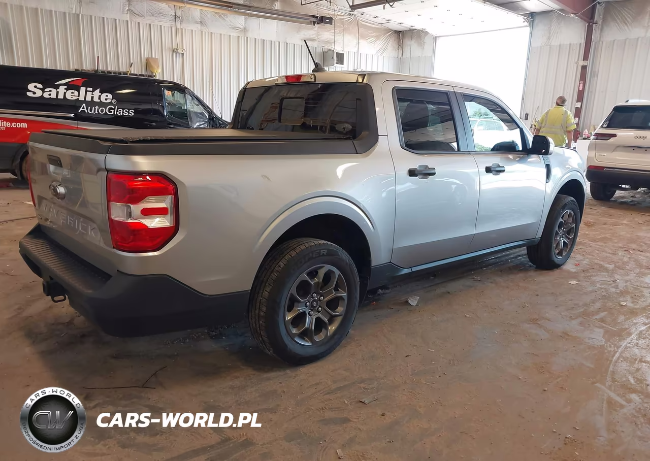 2023 Ford Maverick Xlt VIN:3FTTW8E37PRA04599 - 4