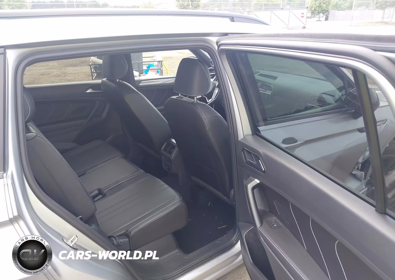2023 Volkswagen Tiguan 2.0T Se R-Line Black VIN:3VVCB7AX1PM078128 - 8
