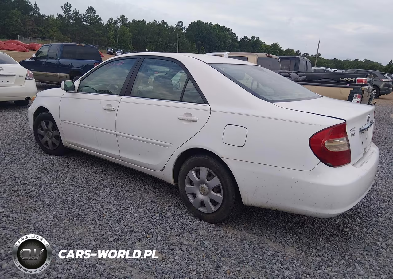 2003 Toyota Camry Le VIN:4T1BE32K83U182792 - 3