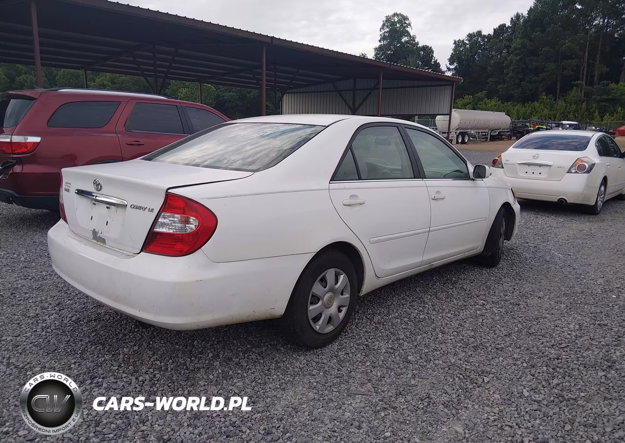 2003 Toyota Camry Le VIN:4T1BE32K83U182792 - 4