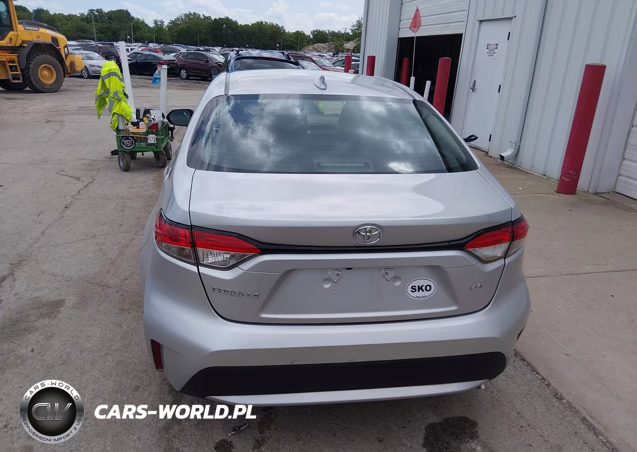 2022 Toyota Corolla Le VIN:5YFEPMAE0NP296184 - 16