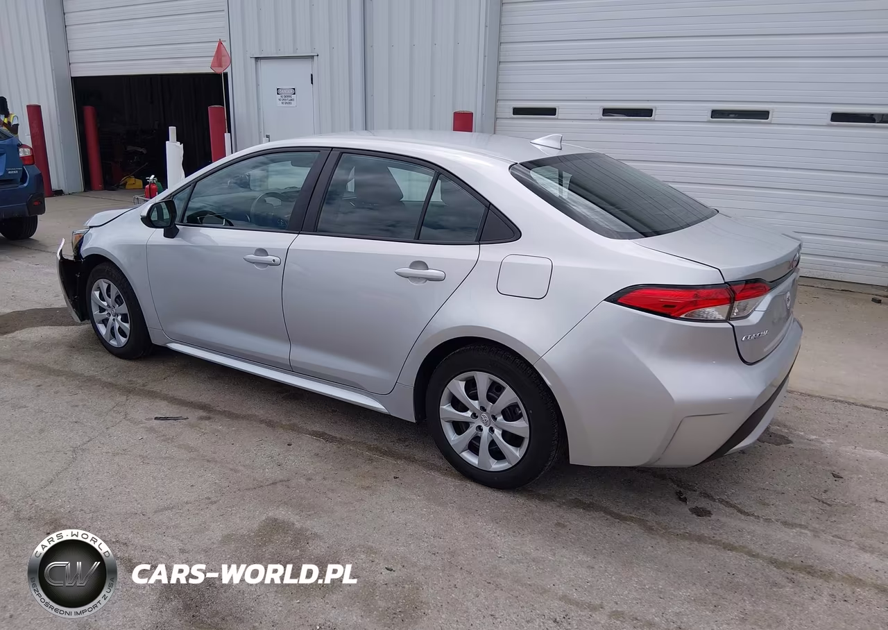 2022 Toyota Corolla Le VIN:5YFEPMAE0NP296184 - 3