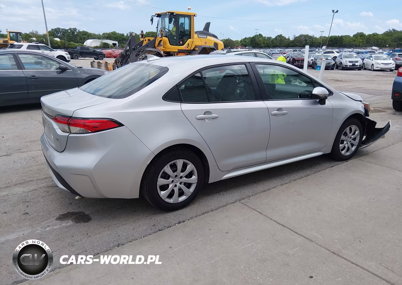 2022 Toyota Corolla Le VIN:5YFEPMAE0NP296184 - 4