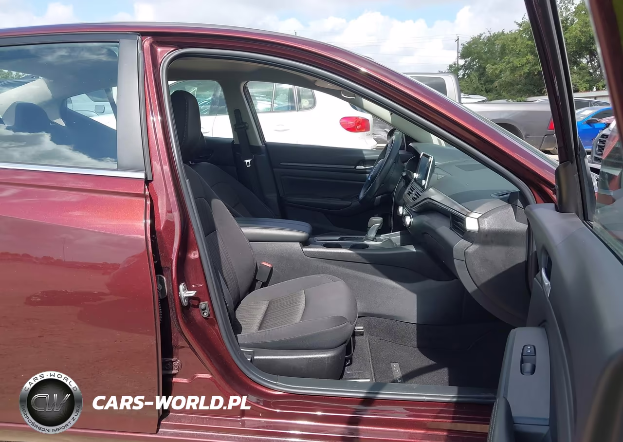 2025 Nissan Altima Sv Fwd VIN:1N4BL4DV1SN390258 - 5