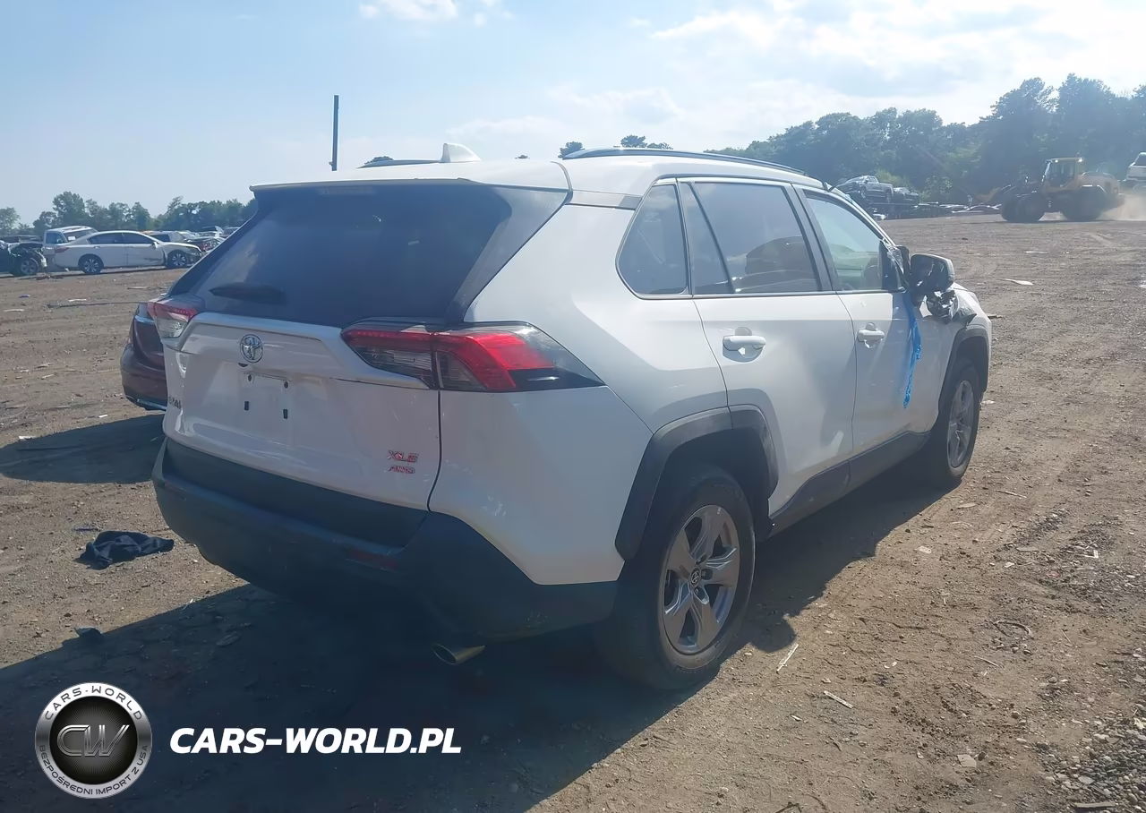 2024 Toyota Rav4 Xle VIN:2T3P1RFV6RW445886 - 4