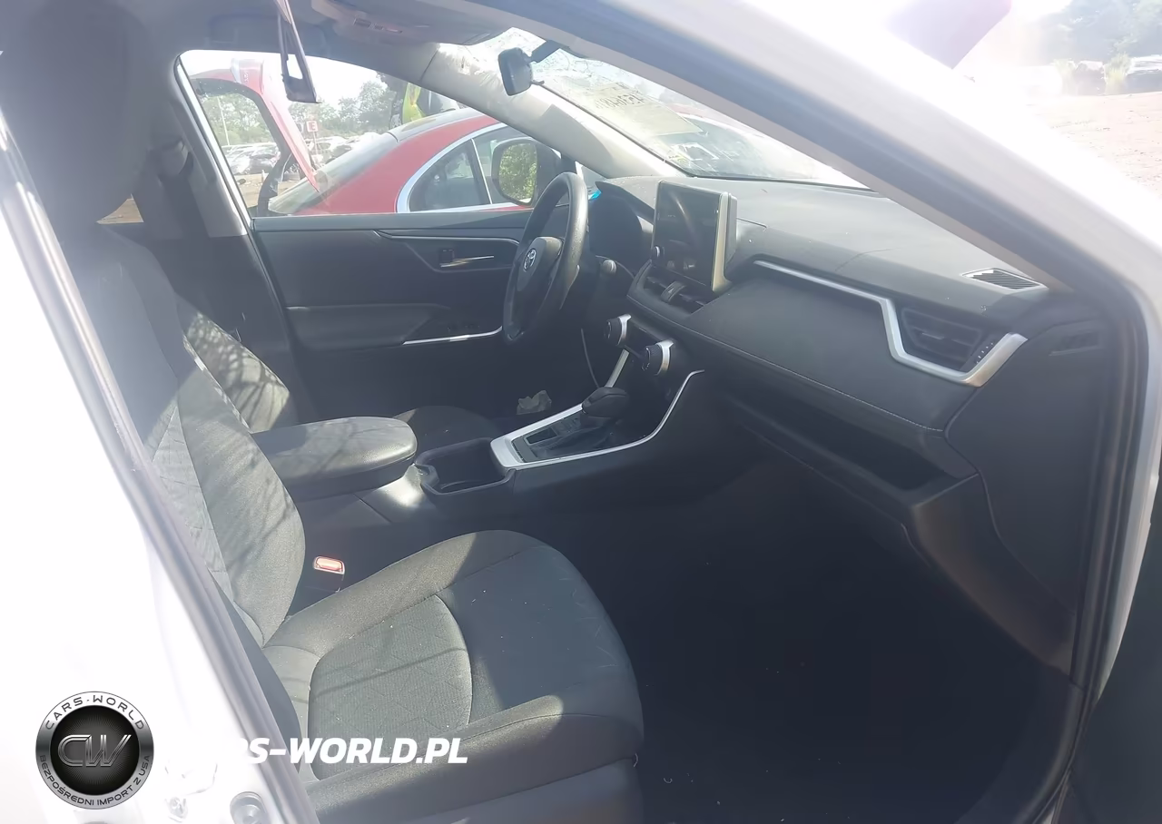 2024 Toyota Rav4 Xle VIN:2T3P1RFV6RW445886 - 5