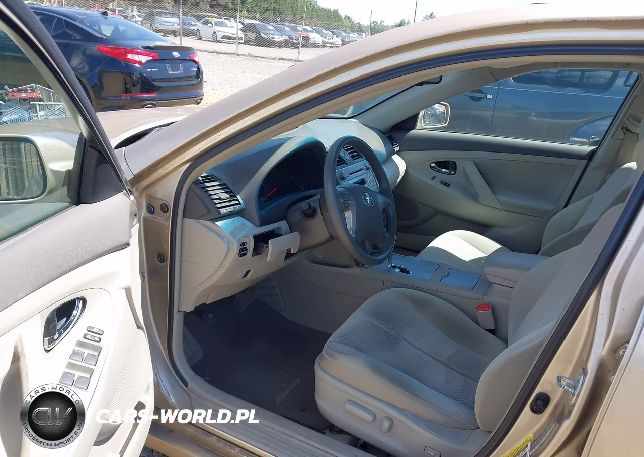 2010 Toyota Camry Le VIN:4T1BF3EK3AU091077 - 5