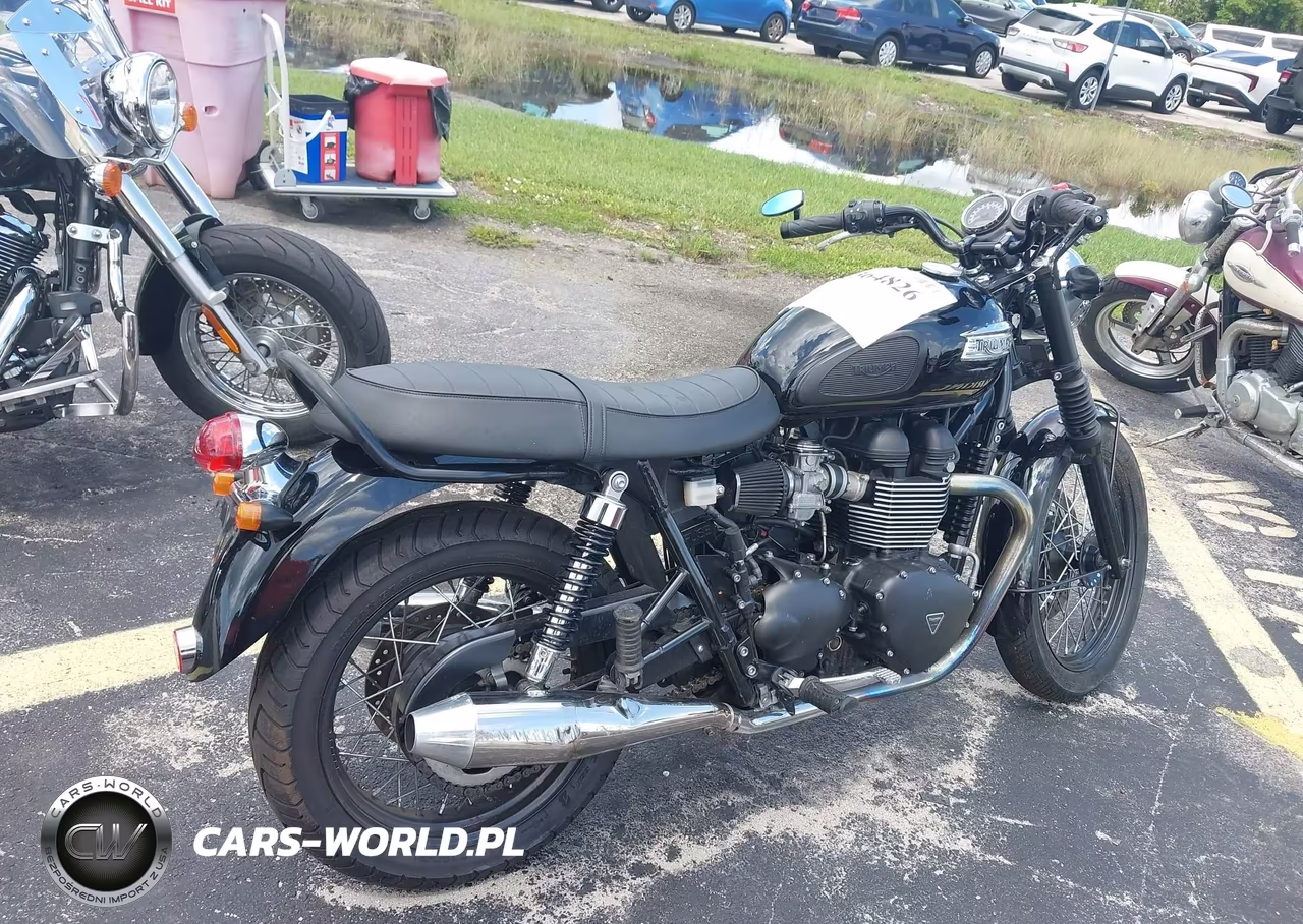 2014 Triumph Motorcycle Bonneville T100 VIN:SMT910K15ET649326 - 4