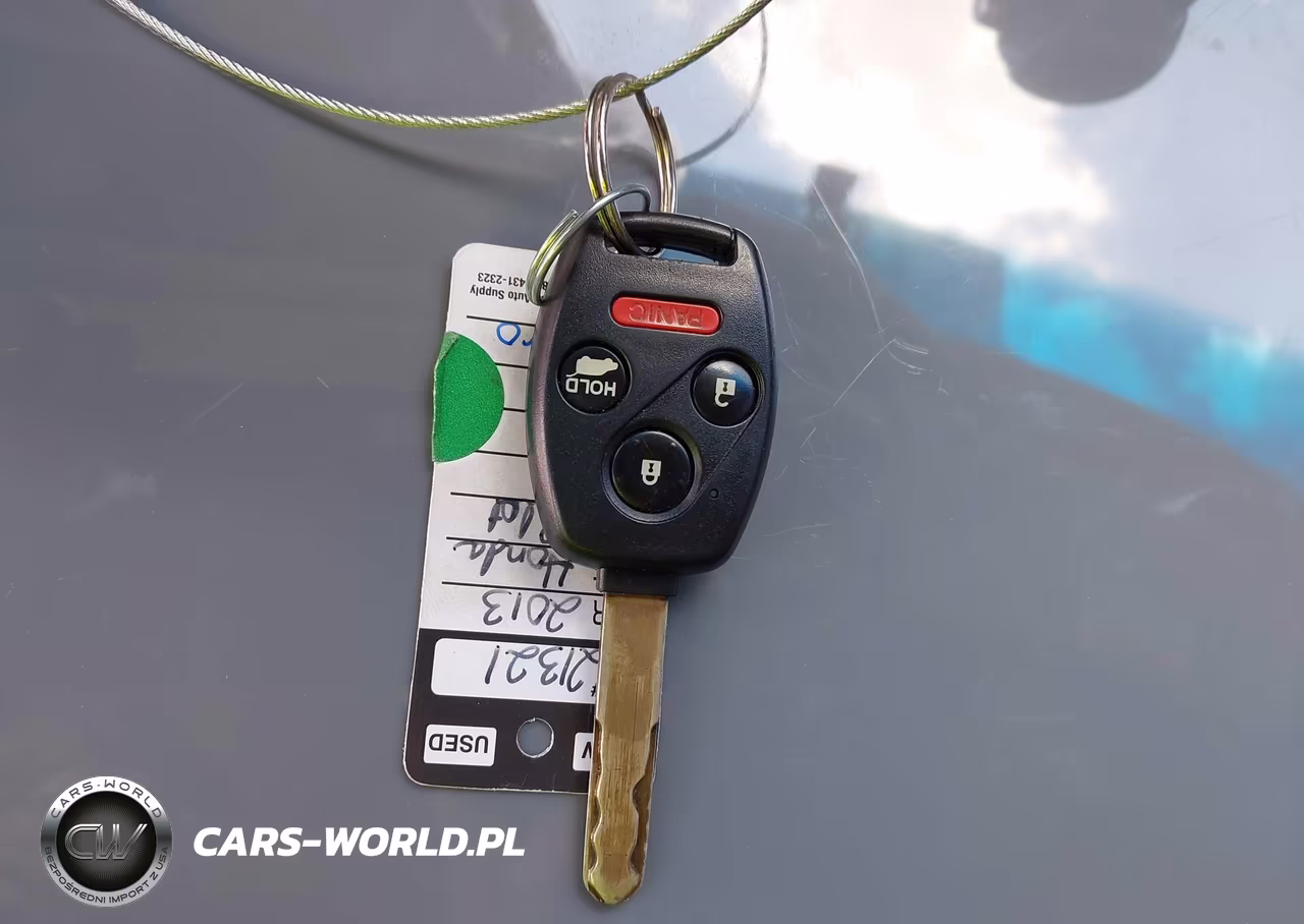 2013 Honda Pilot Touring VIN:5FNYF3H96DB004129 - 11