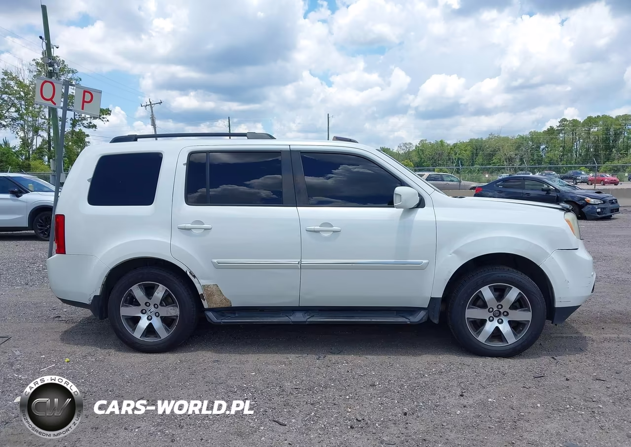 2013 Honda Pilot Touring VIN:5FNYF3H96DB004129 - 13