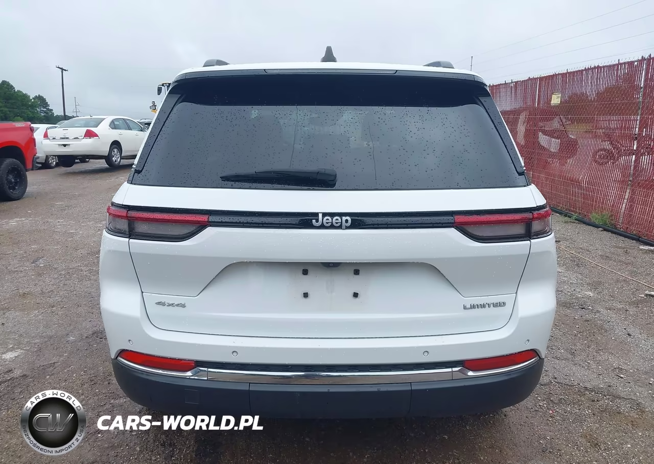 2024 Jeep Grand Cherokee Limited 4X4 VIN:1C4RJHBG9R8558800 - 17