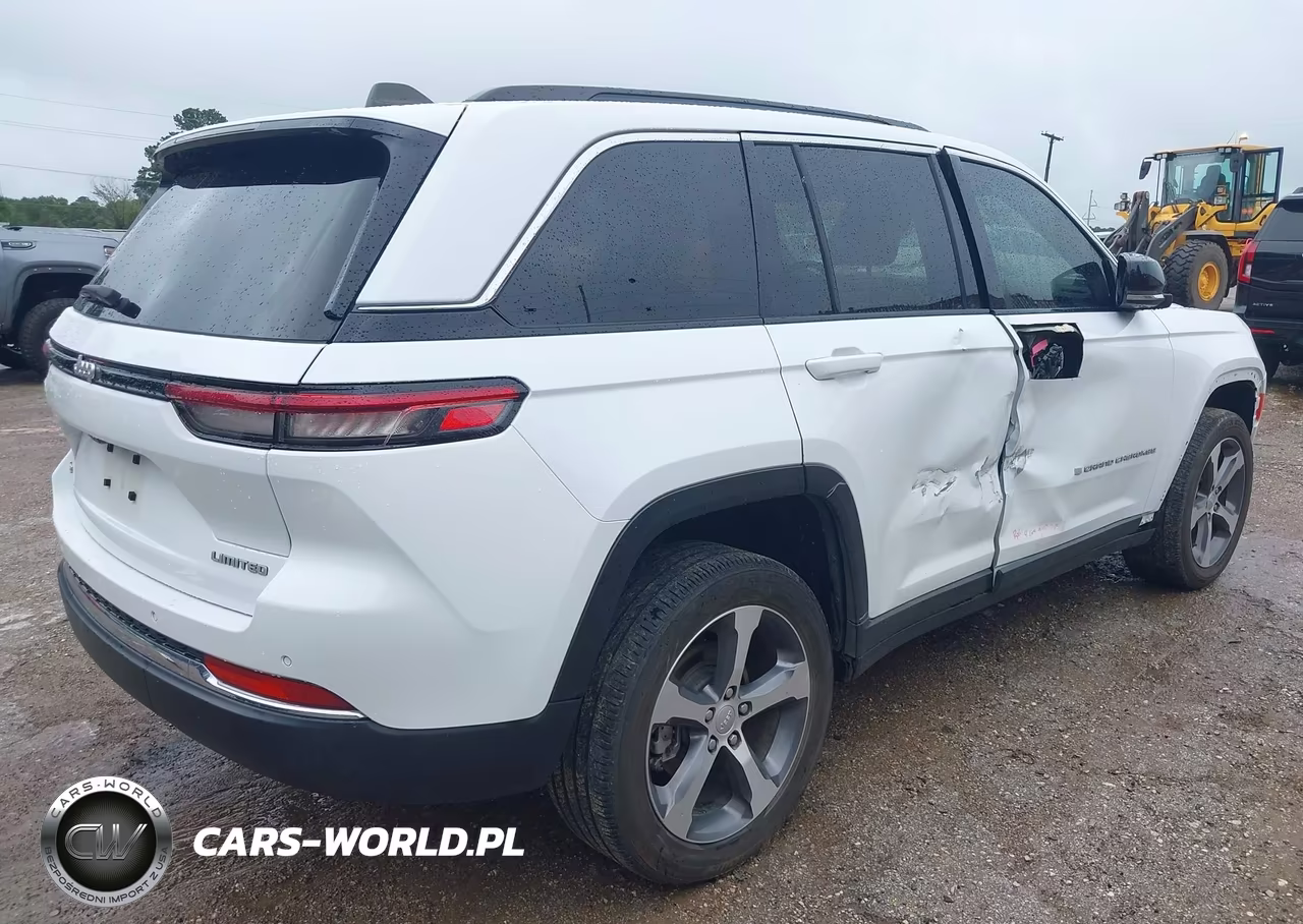 2024 Jeep Grand Cherokee Limited 4X4 VIN:1C4RJHBG9R8558800 - 4