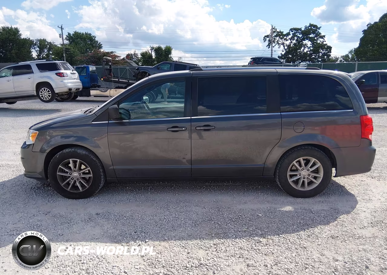 2018 Dodge Grand Caravan Sxt VIN:2C4RDGCG1JR297638 - 14