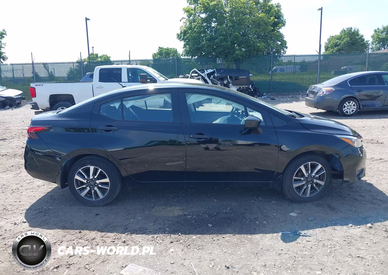 2025 Nissan Versa 1.6 S VIN:3N1CN8DV4SL830914 - 13