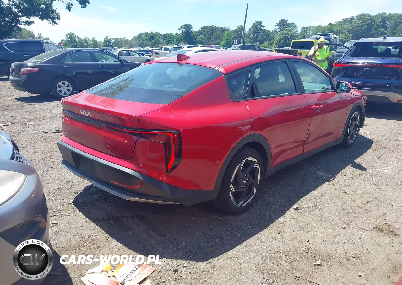 2025 Kia K4 Ex VIN:3KPFU4DEXSE004949 - 4