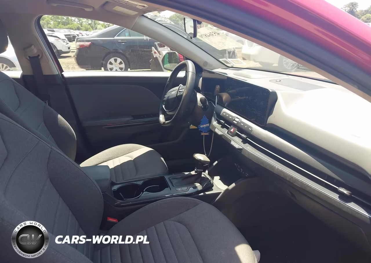 2025 Kia K4 Ex VIN:3KPFU4DEXSE004949 - 5