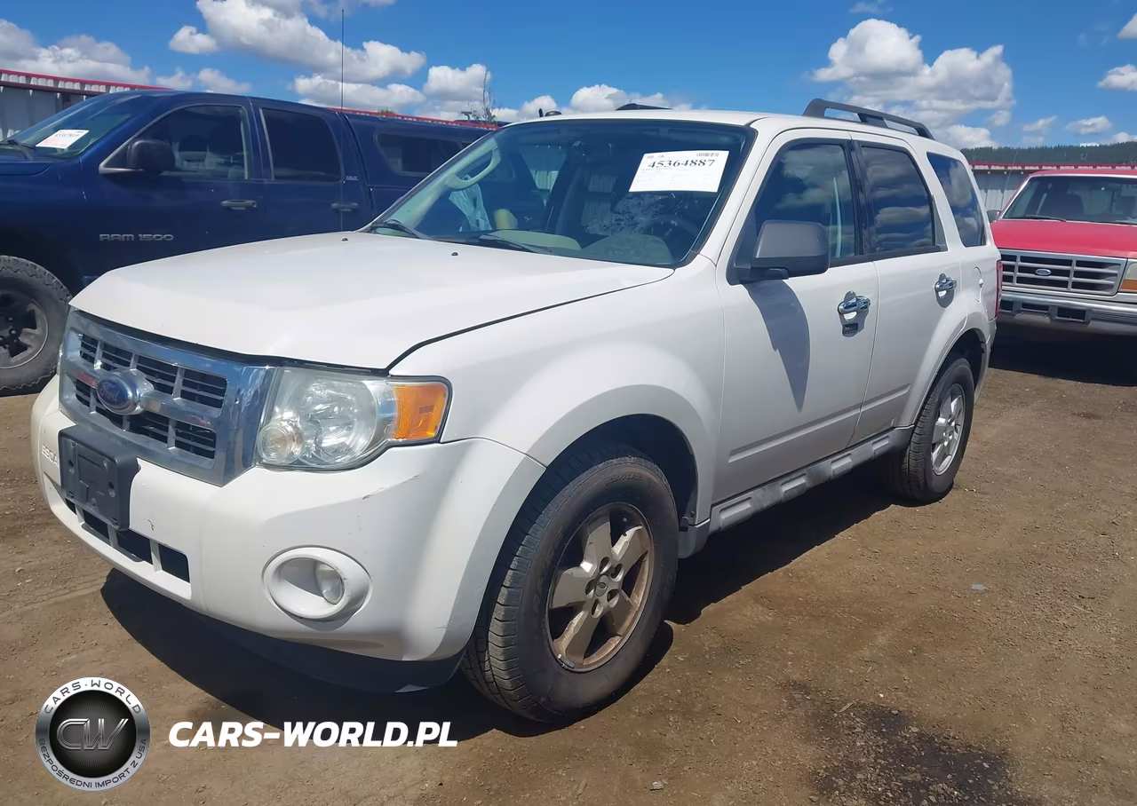 2009 Ford Escape Xlt VIN:1FMCU93789KA99758 - 2