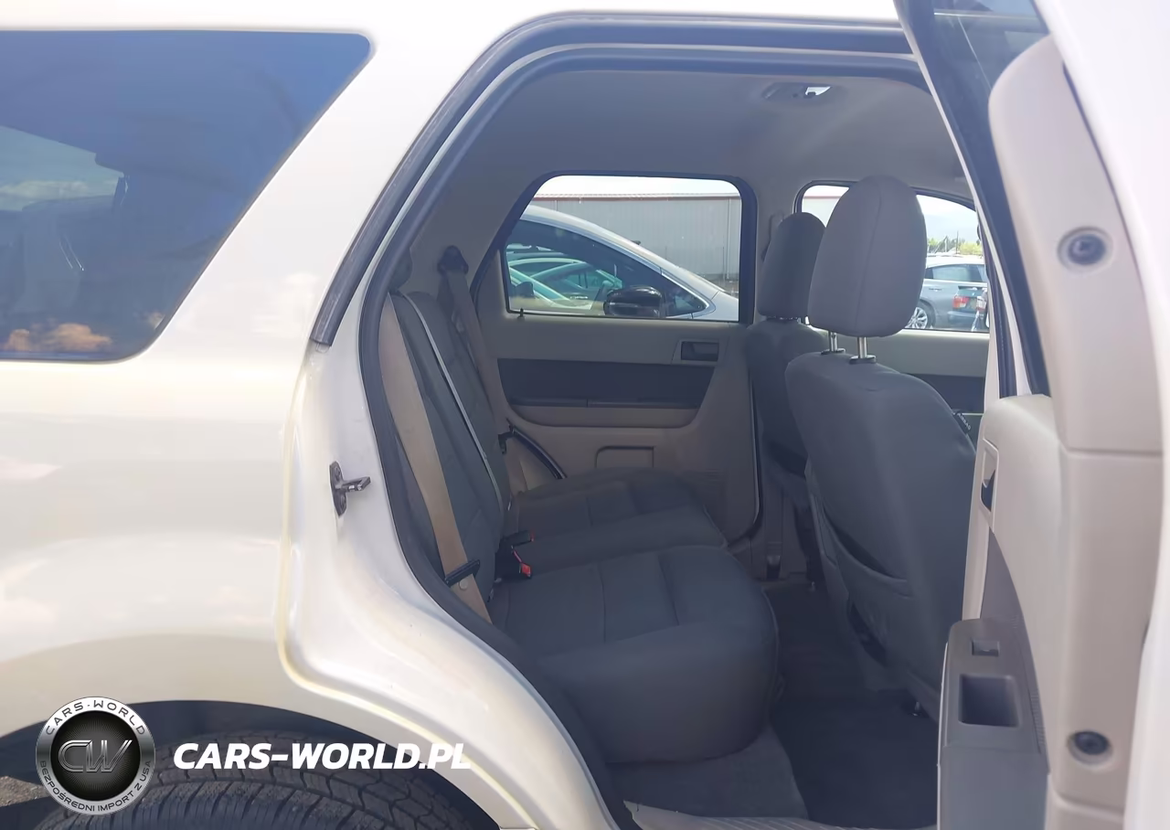 2009 Ford Escape Xlt VIN:1FMCU93789KA99758 - 8