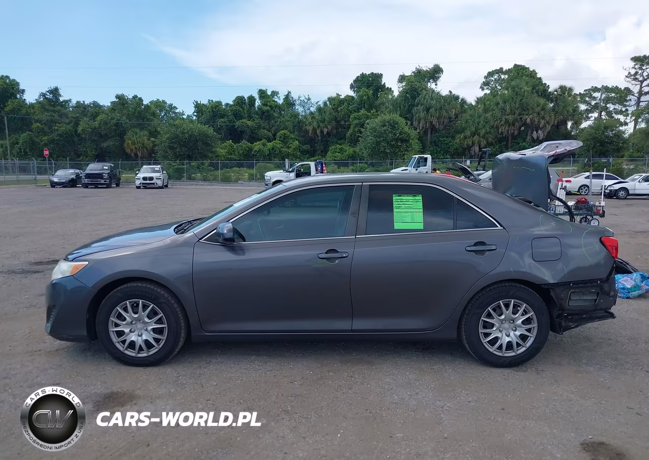 2014 Toyota Camry L VIN:4T1BF1FKXEU869514 - 14