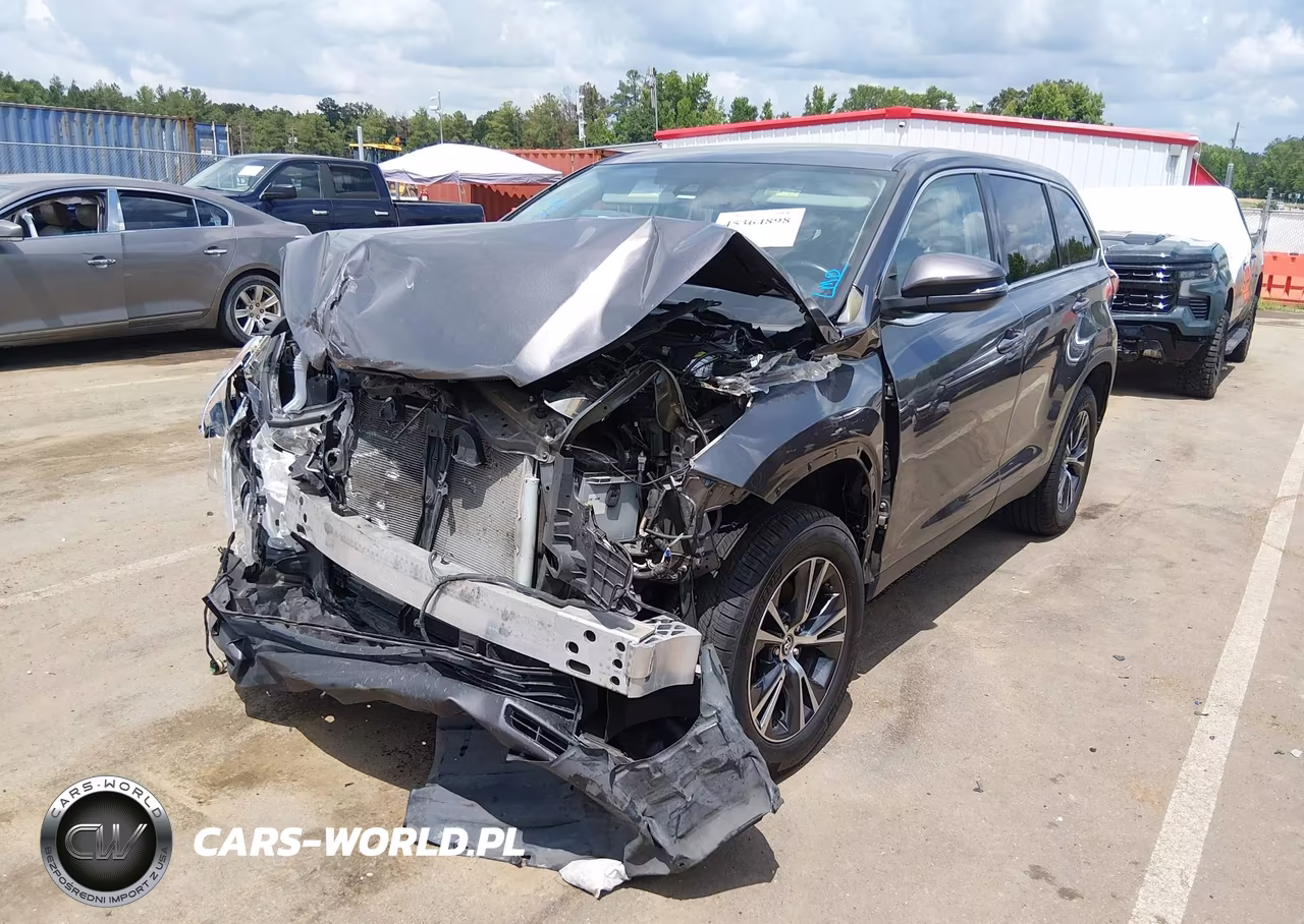 2019 Toyota Highlander Le Plus VIN:5TDZZRFH9KS361189 - 6