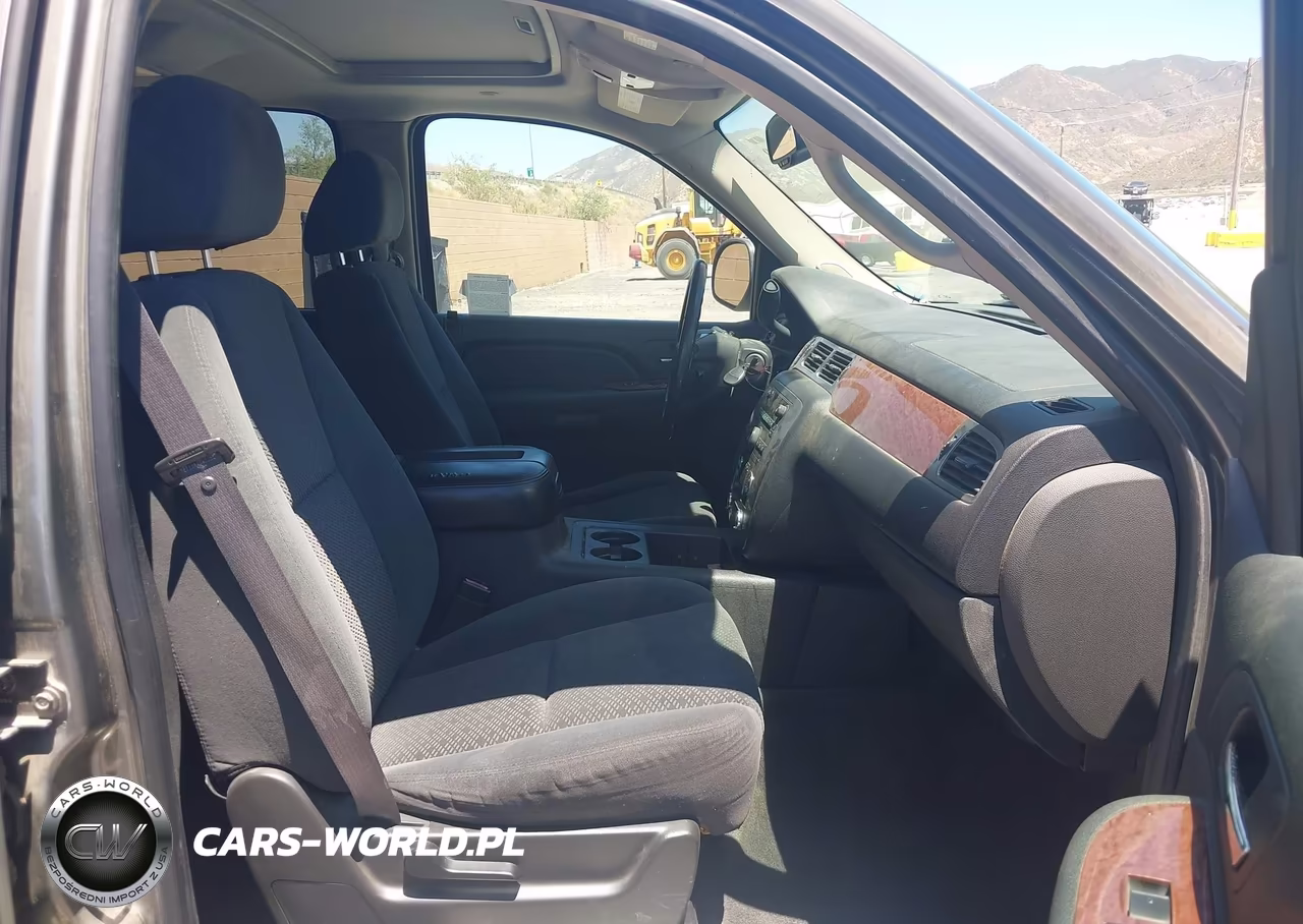 2007 GMC Yukon Xl Commercial VIN:1GKFC16007J271339 - 5
