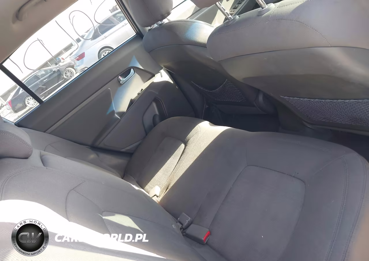 2011 Kia Sportage Lx VIN:KNDPB3A2XB7089841 - 8