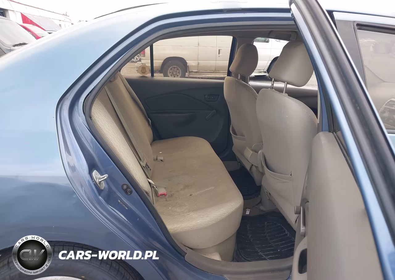 2011 Toyota Yaris VIN:JTDBT9K34BL004369 - 8