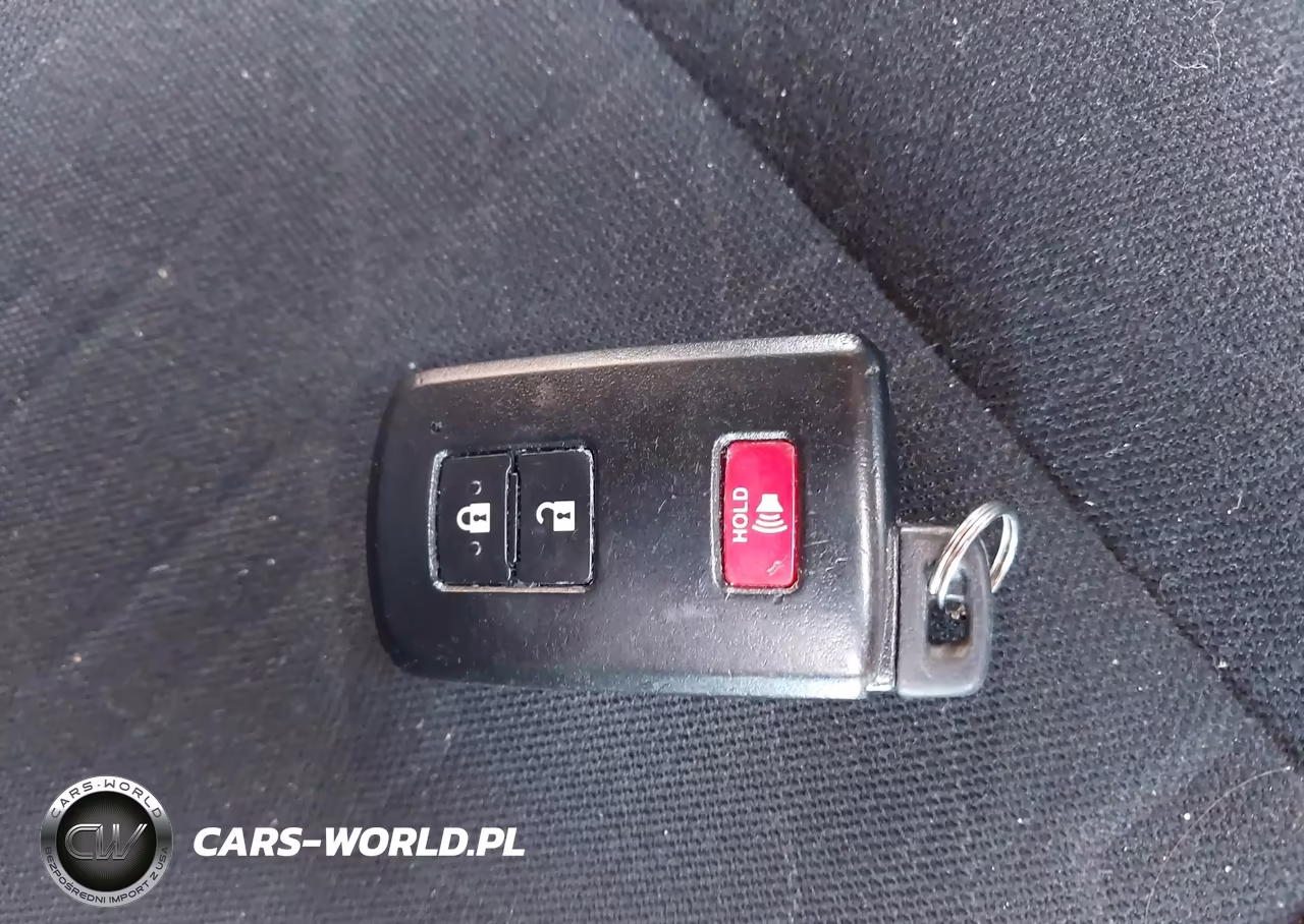 2018 Toyota Tacoma VIN:5TFBZ5DN3JX004294 - 11