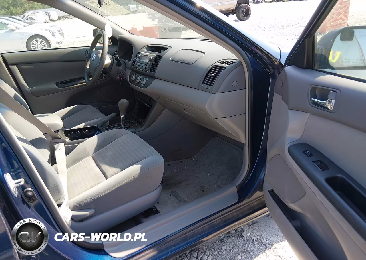 2005 Toyota Camry Le VIN:4T1BE32K05U079031 - 5
