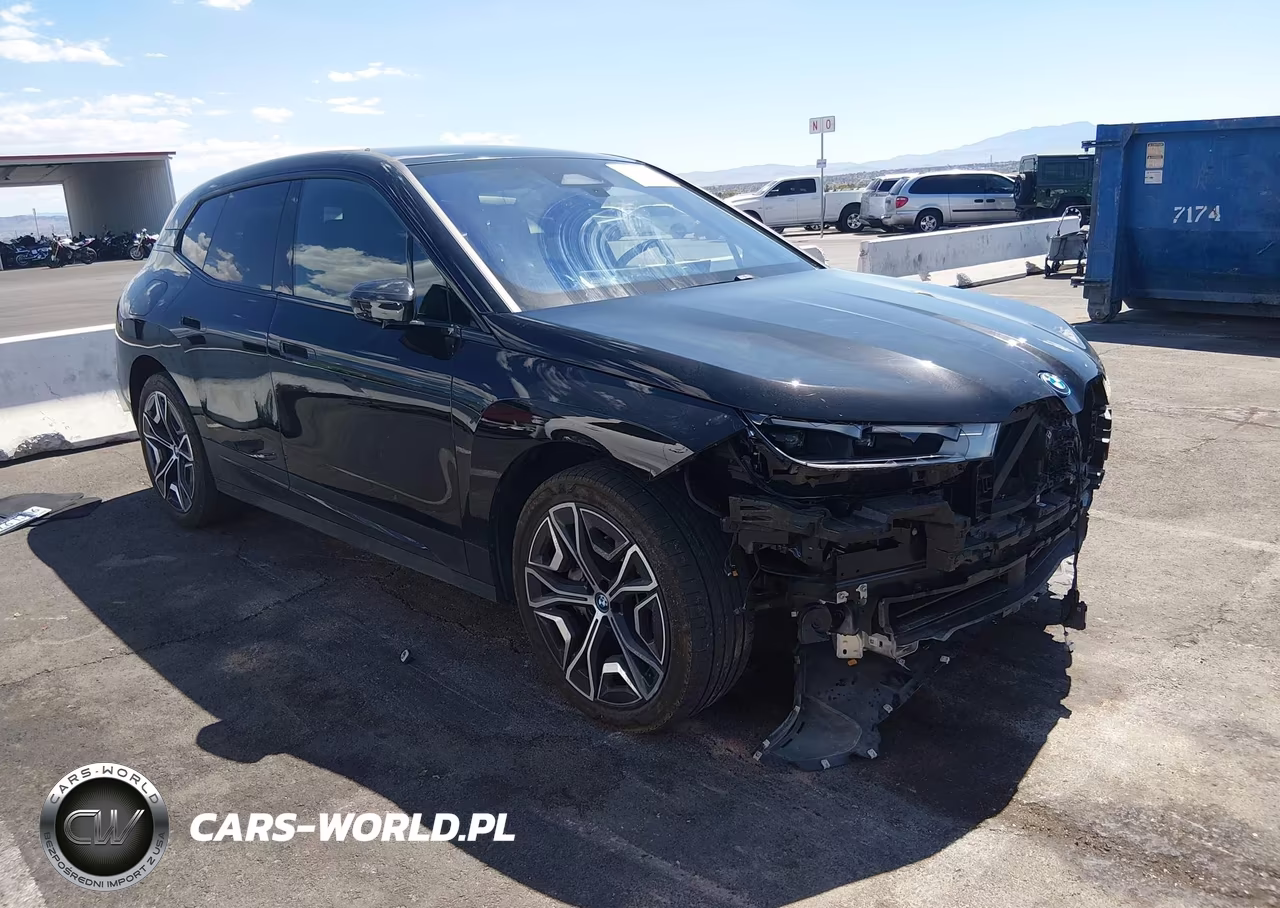 2025 BMW Ix xDrive50