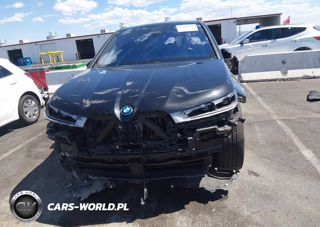 2025 BMW Ix xDrive50 VIN:WB523CF03SCU80752 - 12