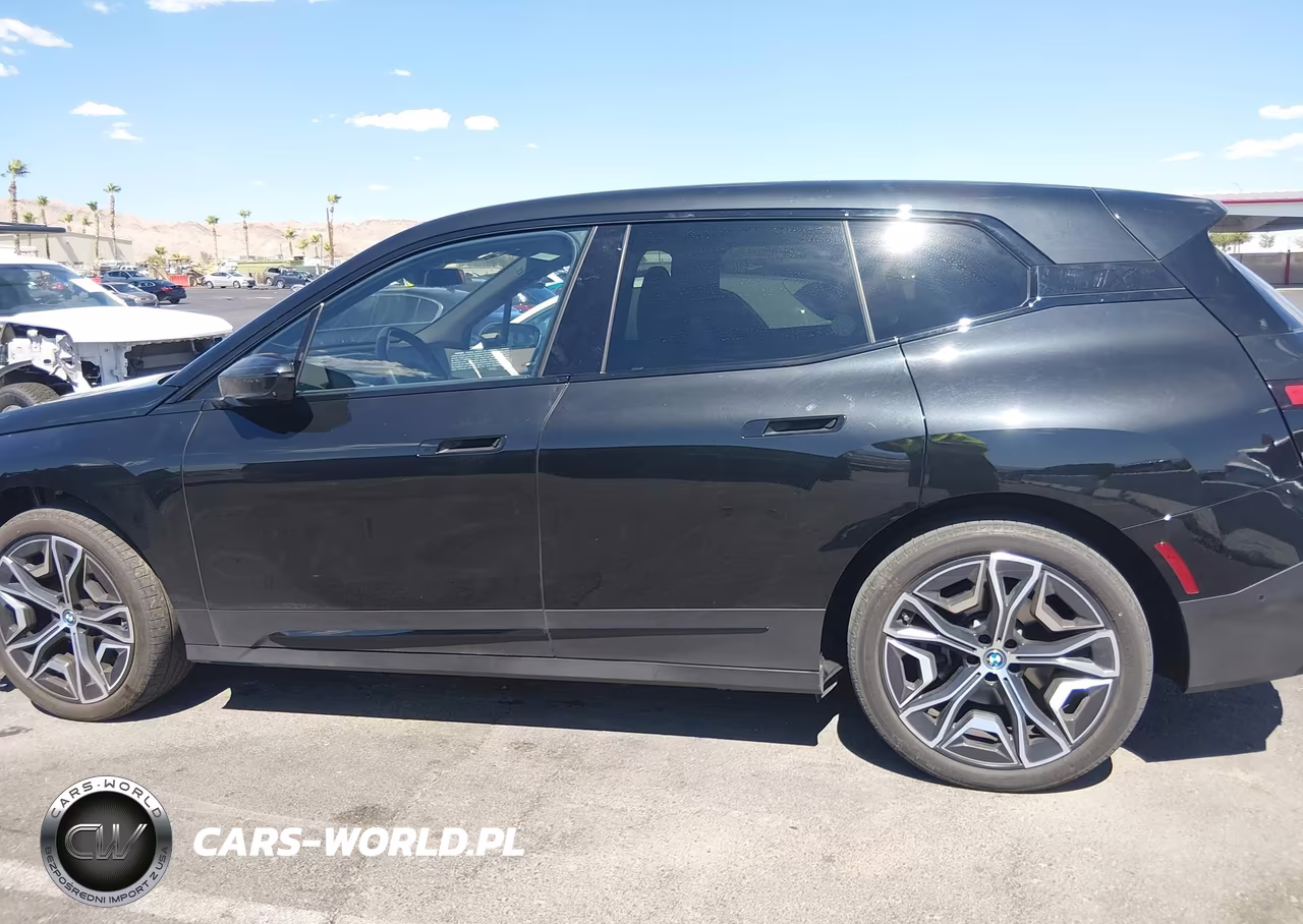 2025 BMW Ix xDrive50 VIN:WB523CF03SCU80752 - 14